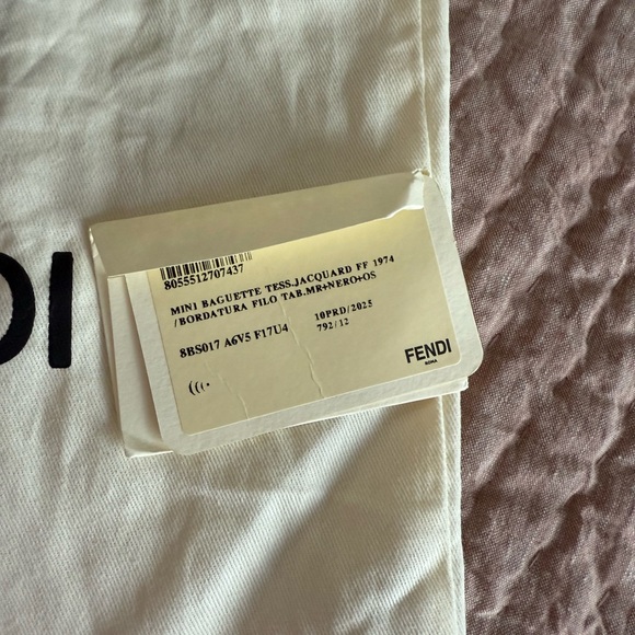 Fendi Baguette mini “perfect” - Picture 6 of 12